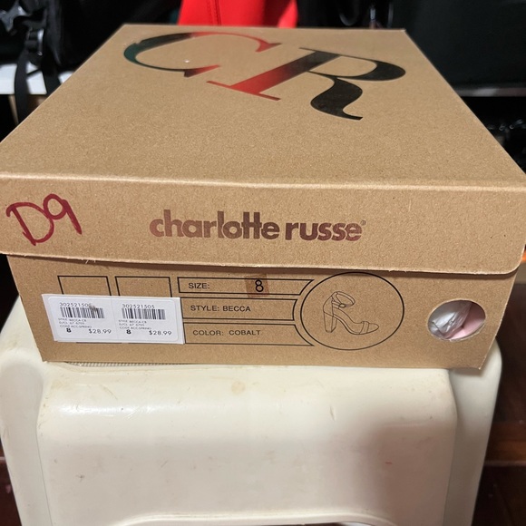 Cobalt suede heels - Picture 2 of 3